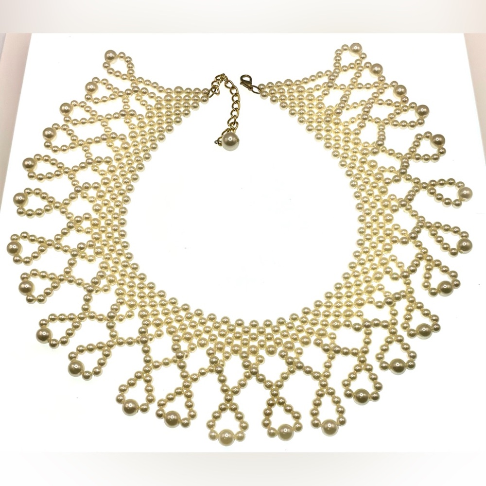 Beautiful Beaded Peter Pan Collar Necklace Choker Cream Faux Pearls - Picture 3 of 5